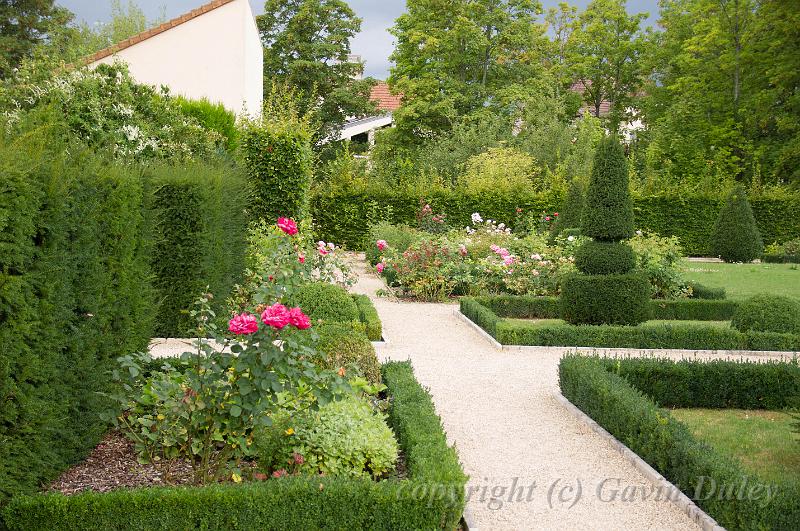 Gardens, Château de Pommard IMGP1778.jpg